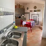 Pensionat En-suite Quadruple Room-giardino A Mare