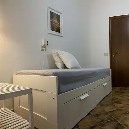 En-suite Quadruple Room-giardino A Mare Pensionat