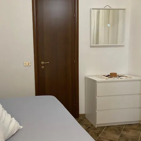 En-suite Quadruple Room-giardino A Mare *